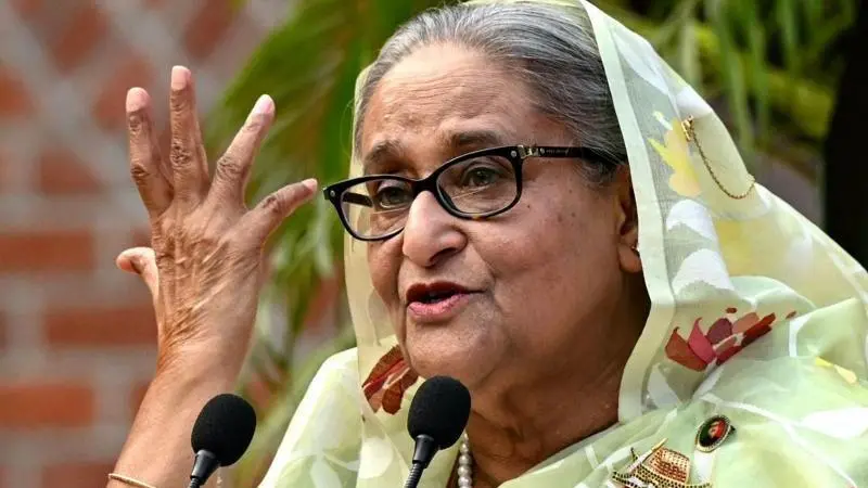 ফেব্রুয়ারিতে অবরোধ ও ‘কঠোর’ হরতাল ডেকেছে আওয়ামী লীগ