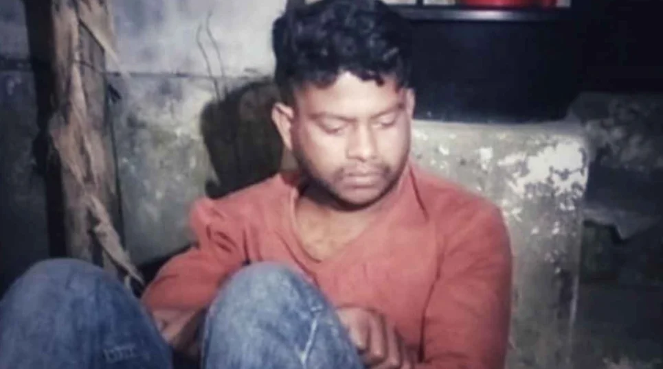 গৃহবধূ ধর্ষণচেষ্টার সময় ছাত্রলীগ নেতা গ্রেফতার
