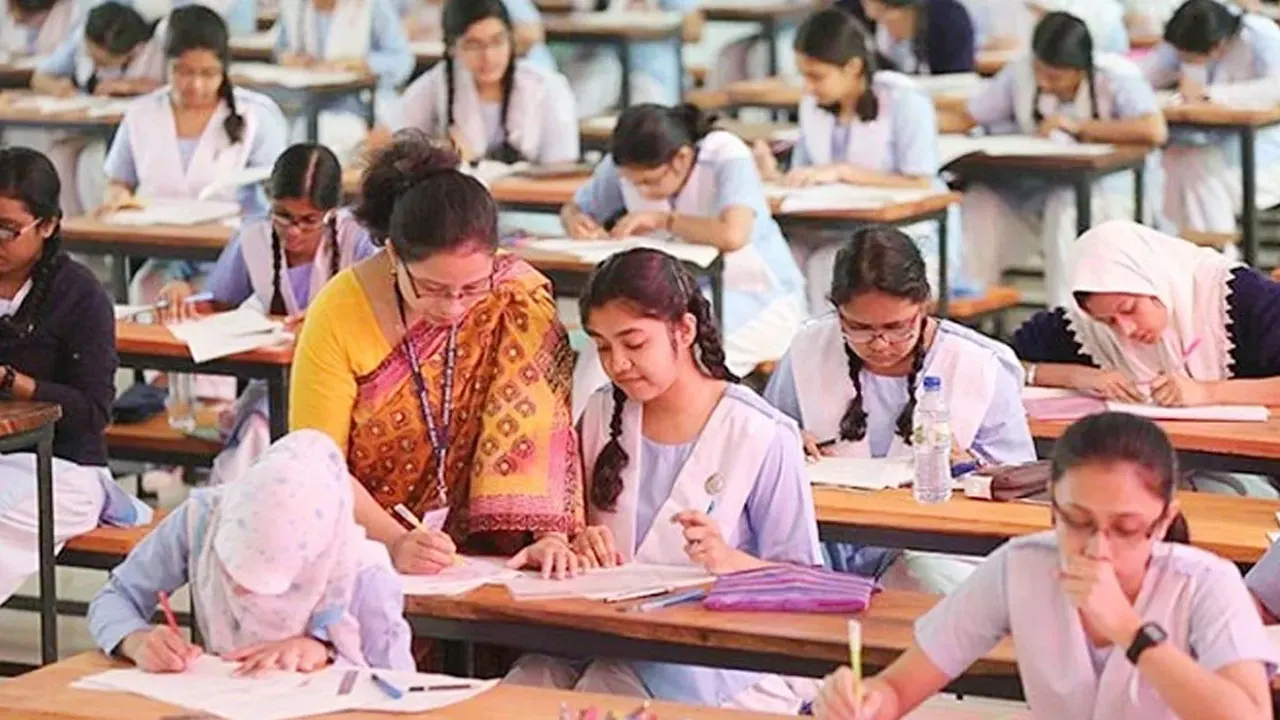 এসএসসির সংশোধিত রুটিন প্রকাশ