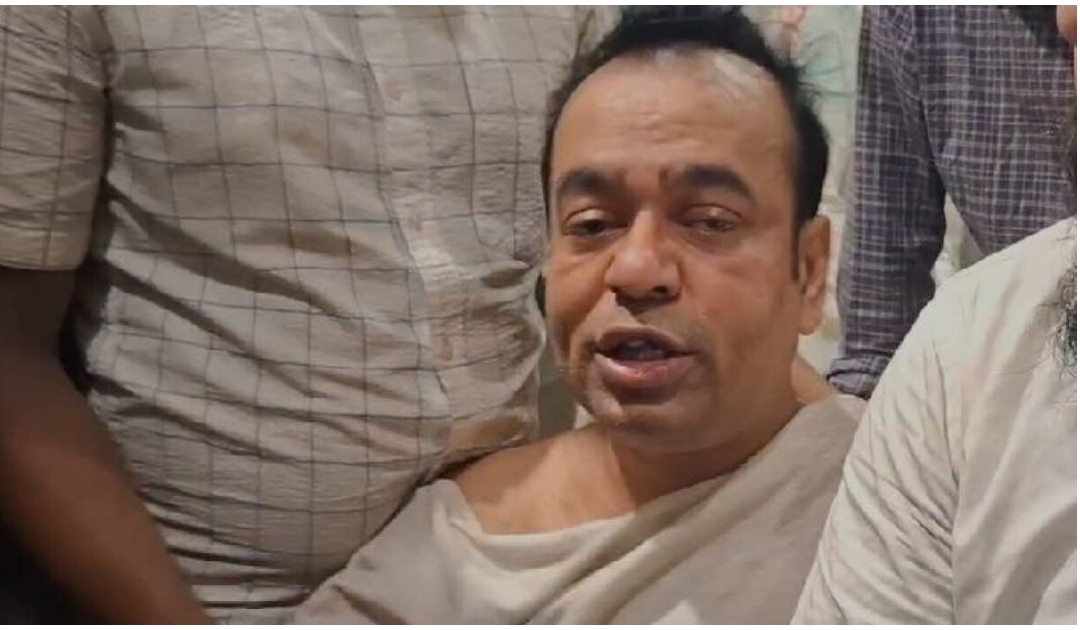 ধানমন্ডি-৩২ নম্বরে আওয়ামী লীগ সন্দেহে বিএনপি নেতাকে গণধোলাই