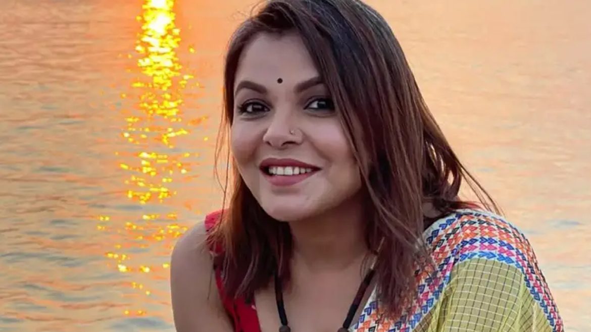 ব্রেকিং নিউজ: গ্রেপ্তার হয়েছেন অভিনেত্রী শাওন