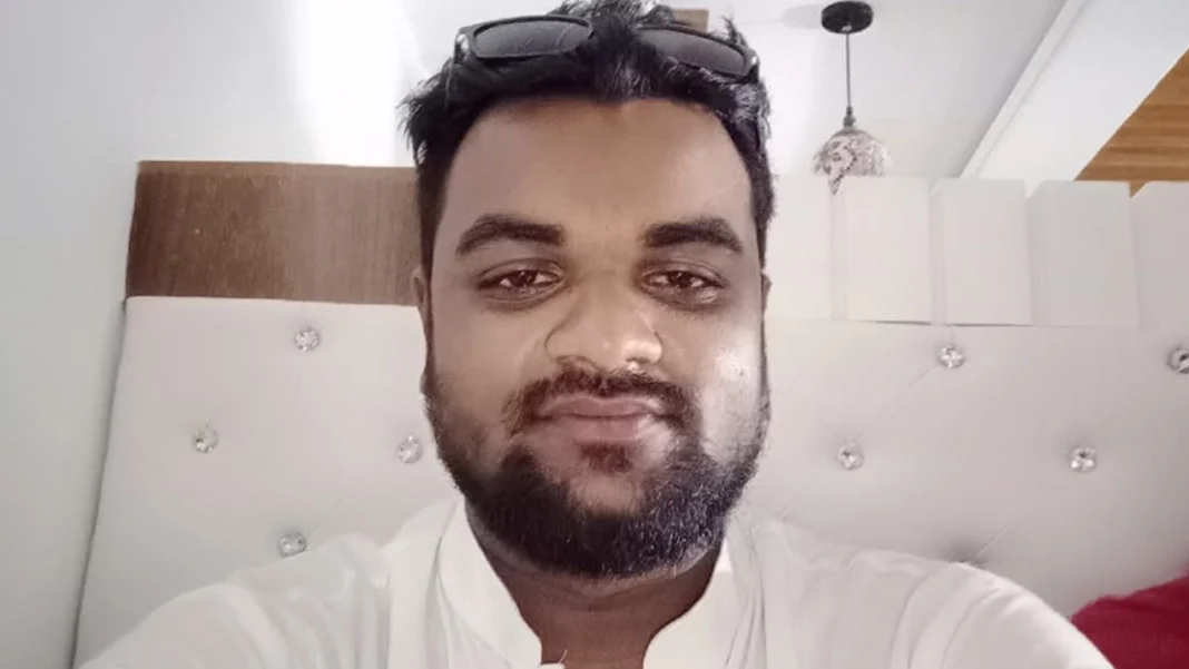 জয়পুরহাটে দিনদুপুরে ছাত্রদল নেতাকে হত্যা অতঃপর…