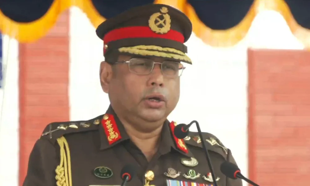 হাঠাৎ করে দেশের প্রস্তিতি নিয়ে একি বললেন: সেনাপ্রধান