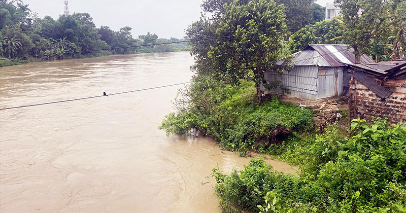 হু হু করে বাড়ছে ৮ নদীর পানি, বন্যার ঝুঁকিতে যেসব জেলা